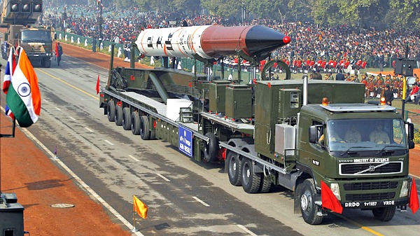 Defence Heavy Vehicle Carrier – FEA Services